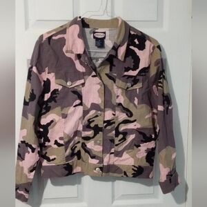 Trendy Camo Utility Jacket in Pink and Black